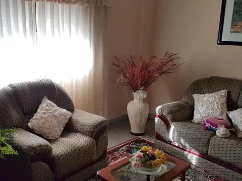 VENTA - DEPTO T/CASA 3 AMB EN PLANTA ALTA C/TERRAZA! LANUS