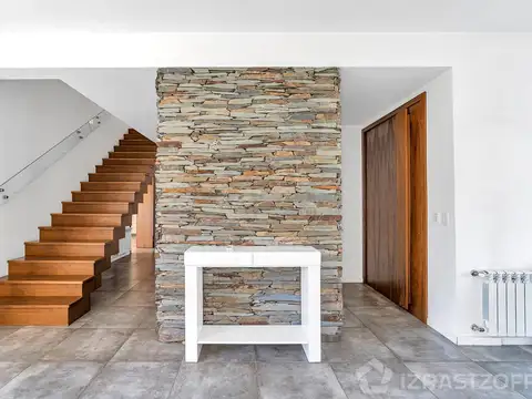 Casa en Venta en Pilar, USD 495.000