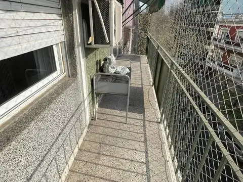 Departamento 3 ambientes con 2 baños