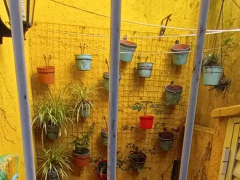 Departamento 5 ambientes con 2 baños