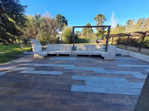 Casa 4 ambientes con 3 baños