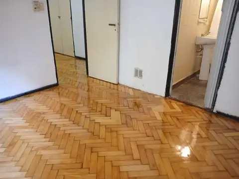 Departamento en Alquiler en Almagro, $ 450.000