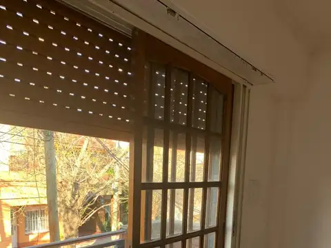 Depto Tipo Casa en Alquiler de 2 dormitorios