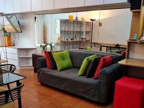 Monoambiente Dividido Amoblado Ecuador 1400 Recoleta