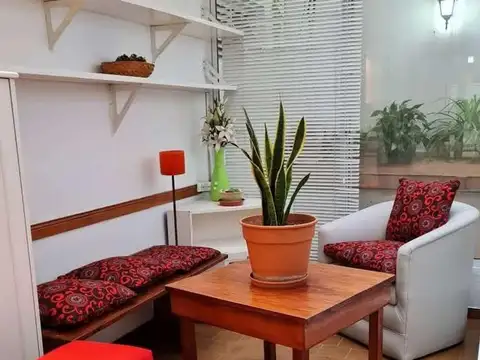 Monoambiente Dividido Amoblado Ecuador 1400 Recoleta