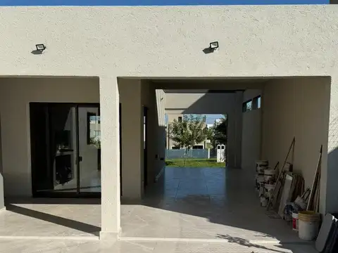 Venta De Casa A Estrenar Planta Única 2 Dor. B° Cerrado Tejas IV, Malagueño