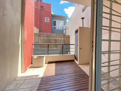 Depto Tipo Casa en Venta de 1 dormitorio