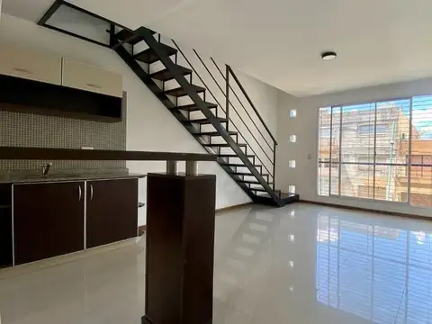 VENTA 2 AMB TIPO PH DUPLEX VILLA STA RITA APTO CR
