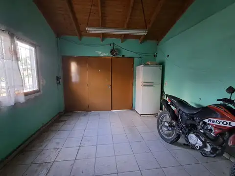 Depto Tipo Casa en Venta con 1 cocheras