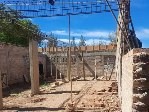 LOCAL EN VENTA  EN GUAYMALLEN