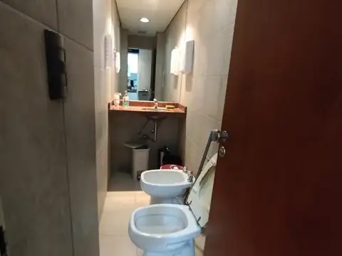 Oficina en Venta 40 años