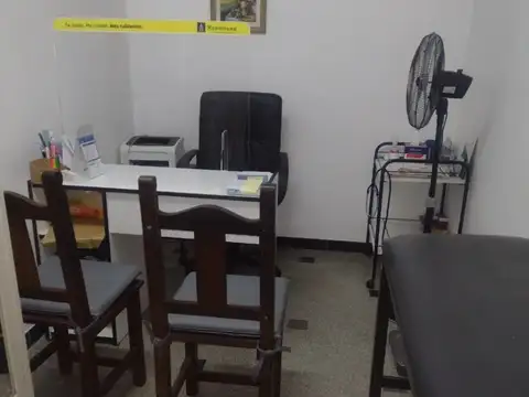 Oficina de consultorio medico en alquiler en Quilmes