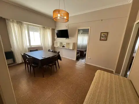 ALQUILER PARA ESTUDIANTES 2026 DEPARTAMENTO 2 AMBIENTES CON COCHERA, PERLA NORTE