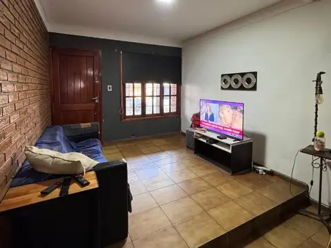 Avenida Argentina 1400