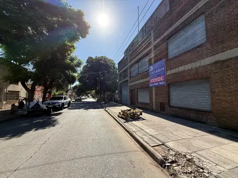 Galpon en Venta 17,32  mts Frente