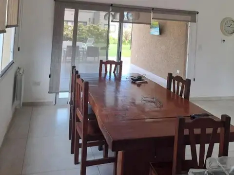 Casa en Venta al Este