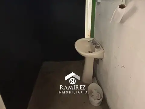 GALPÓN EN VILLA RUMIPAL