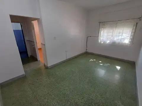 Santo Tome 3800, Piso PB