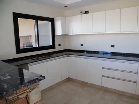 Casa En Venta Puertos Del Lago Vistas