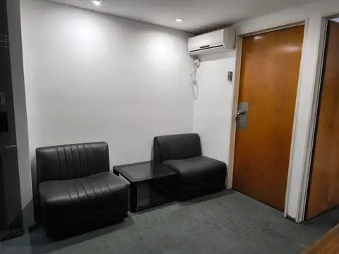 Oficina en Venta en San Nicolás, USD 140.000