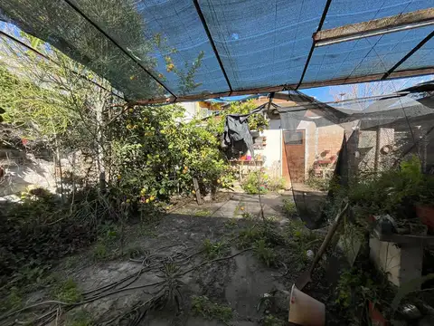 Venta Casa 3 Dormitorios c/ jardin Zona oeste Rosario