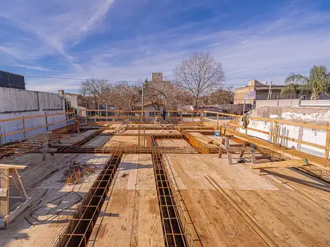 Departamento en Venta con 1 cocheras