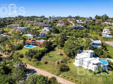 Terreno en Venta en Punta Ballena, USD 1.200.000