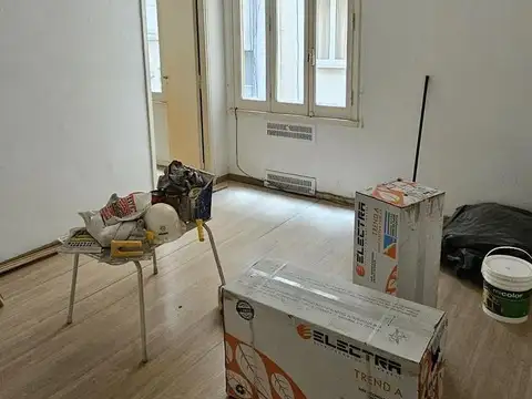 Billinghurst 1700 - Departamento a reciclar