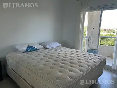 Departamento en Alquiler con 1 cocheras