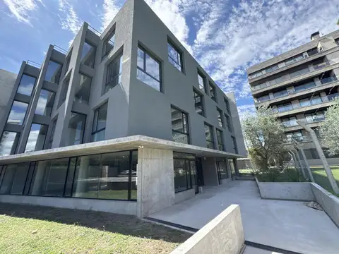 Oficina en Alquiler en Rosario, $ 250.000