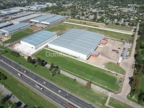 Terreno en Venta de 3006,0 m2