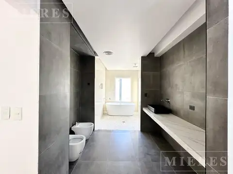 Casa en Venta en San Sebastian, USD 265.000