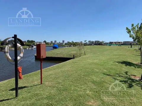 Terreno con Amarra Doble - Barrio Náutico  Albanueva