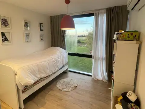 VENDO CASA EN LA CAROLINA COUNTRY CLUB