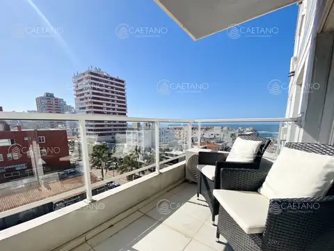 Venta 2 dormitorios península Punta del Este.