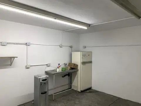 Alquiler Depósito de 1265 m2 cubiertos - Villa Lynch