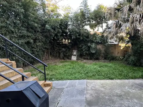 Casa con local en Don Torcuato