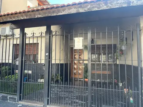 Avenida 25 de Mayo 1500