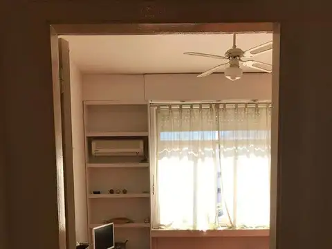 Alquilo Temporario en Recoleta. Monoambiente, frente, balcón, amenities. 2 PAX