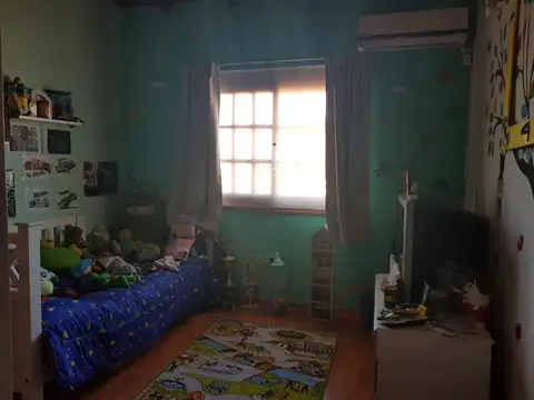 Depto Tipo Casa en Venta en Quilmes Oeste, USD 110.000