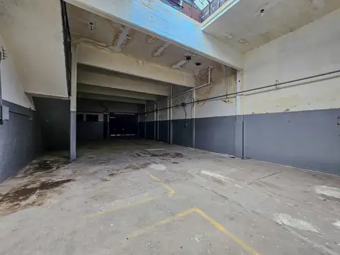 Galpon en Venta 8  mts Frente