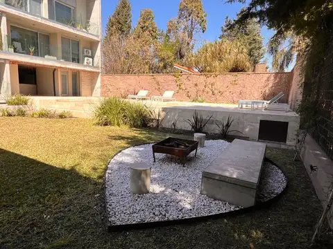 Departamento en Alquiler de 5 ambientes