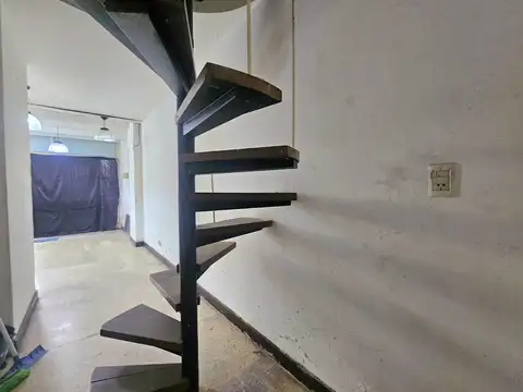 Local en Venta 55 años