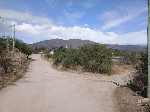 VENDO TERRENO EN CAPILLA DEL MONTE,CORDOBA