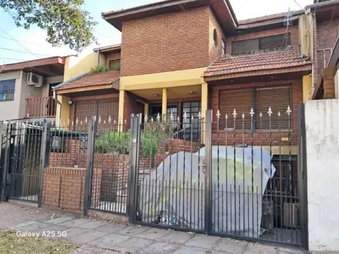Depto Tipo Casa en Venta de 4 ambientes