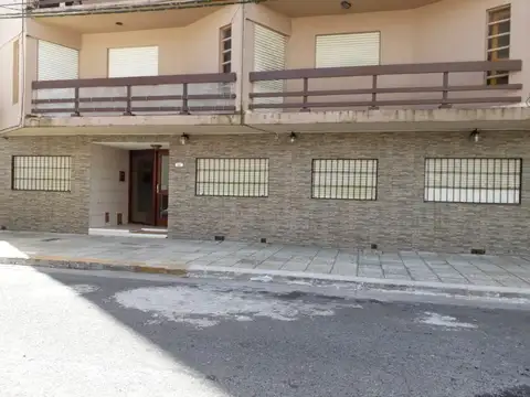 BUENOS AIRES 100, Piso 7