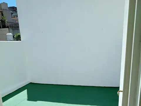 Nazarre 2900, Piso 1