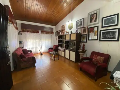 Depto Tipo Casa en Venta de 3 dormitorios