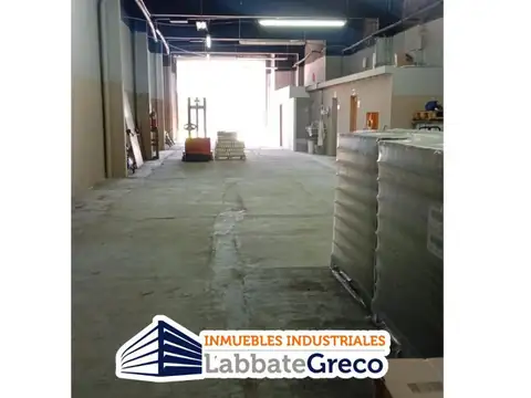 Galpon en Alquiler 40  mts Fondo