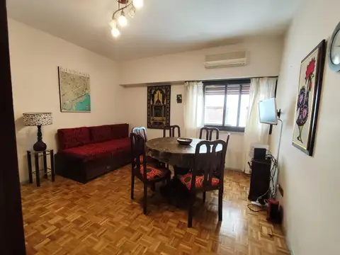 Barrio Norte - Luminoso 2 Amb. con Balcón